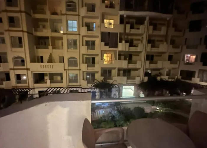 Florenza Khamsin * הורגהדה